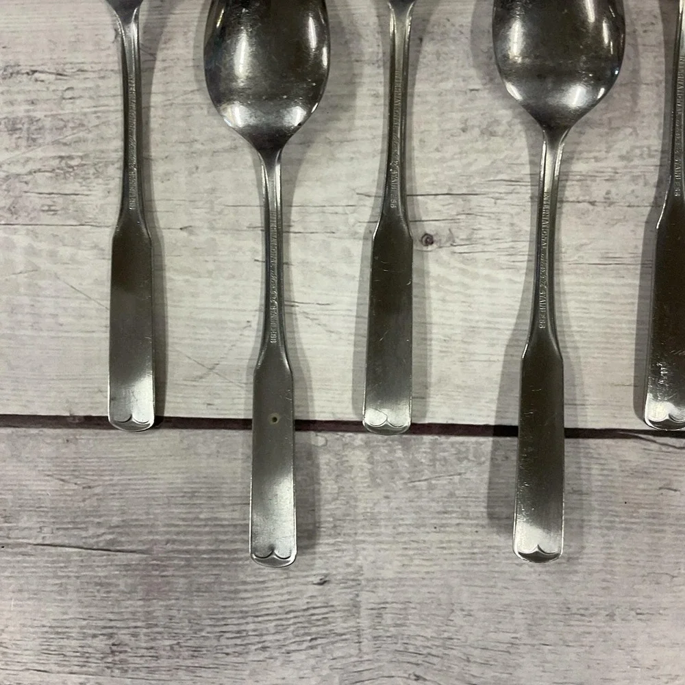 International Silver Mark II Stainless Flatware Colonial Scroll 7 Teaspoons #3